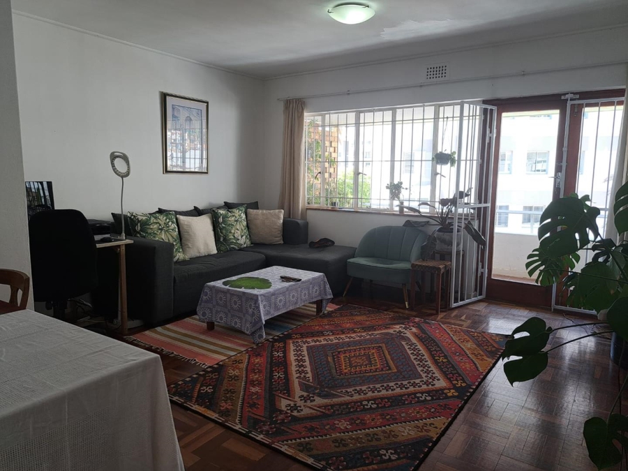 To Let 1 Bedroom Property for Rent in Sea Point Western Cape